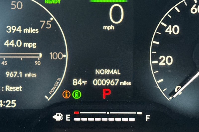 Honda Civic Sedan Hybrid Vehicle Full-screen Gallery Image 23