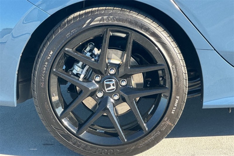 Honda Civic Sedan Hybrid Vehicle Full-screen Gallery Image 24