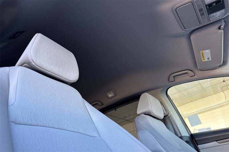 Honda Odyssey Vehicle Full-screen Gallery Image 15