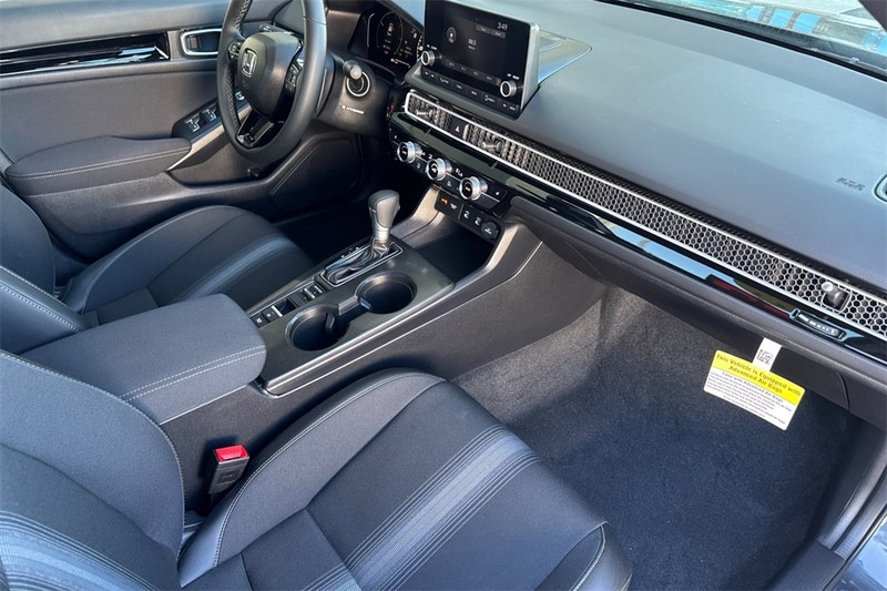 Honda Civic Sedan Hybrid Vehicle Full-screen Gallery Image 14