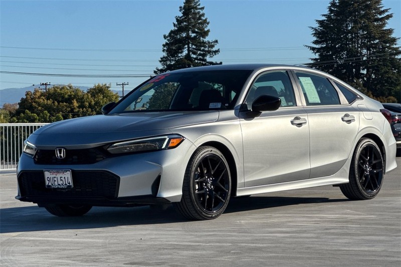 Honda Civic Sedan Vehicle Full-screen Gallery Image 07