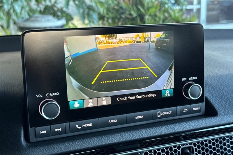 Honda Civic Sedan Vehicle Full-screen Gallery Image 17