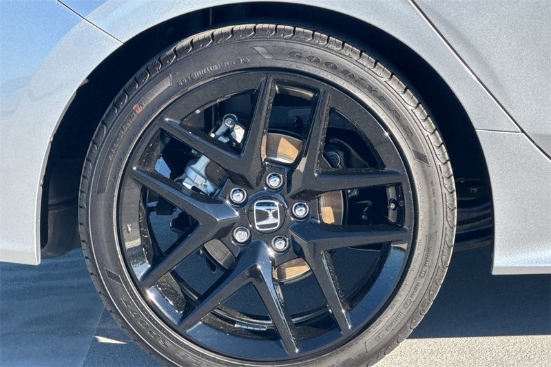 Honda Civic Sedan Vehicle Full-screen Gallery Image 24