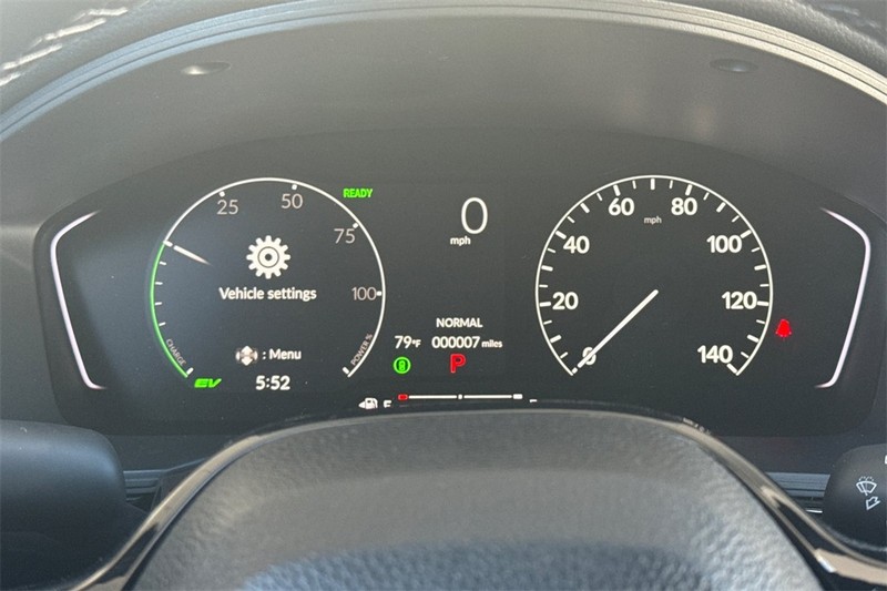 Honda Civic Sedan Hybrid Vehicle Full-screen Gallery Image 20