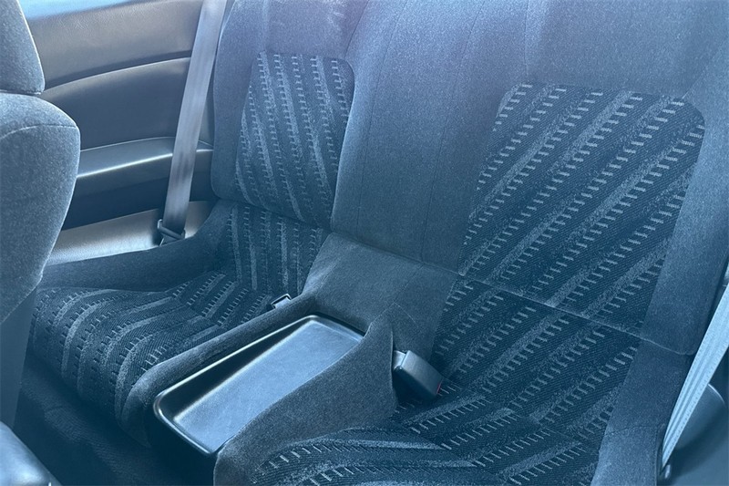 Honda Prelude Vehicle Full-screen Gallery Image 11