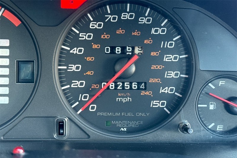 Honda Prelude Vehicle Full-screen Gallery Image 21