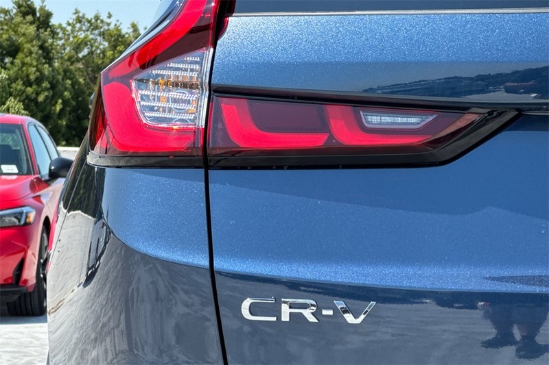 Honda CR-V Vehicle Full-screen Gallery Image 06