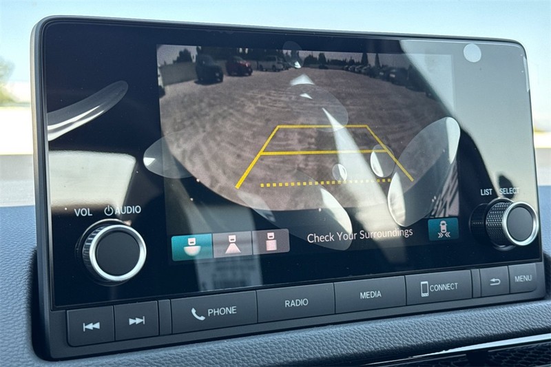 Honda Civic Sedan Hybrid Vehicle Full-screen Gallery Image 14