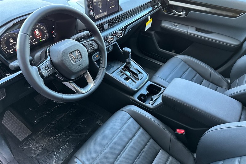 Honda CR-V Vehicle Full-screen Gallery Image 06