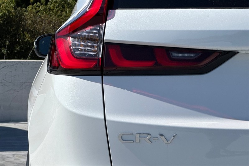 Honda CR-V Vehicle Full-screen Gallery Image 06