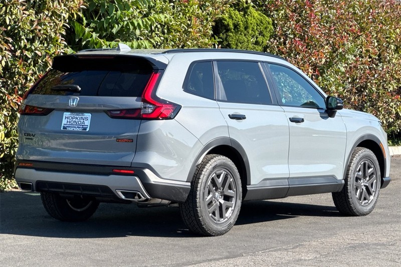 Honda CR-V Hybrid Vehicle Full-screen Gallery Image 04