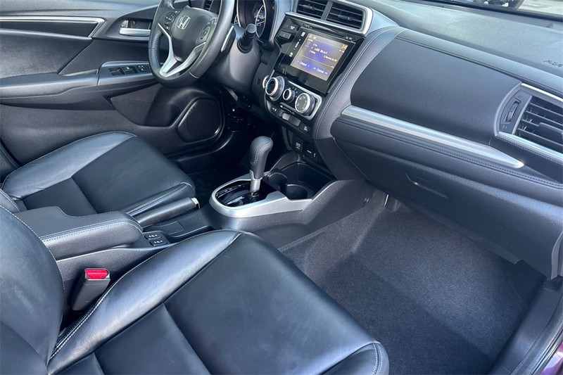 Honda Fit Vehicle Full-screen Gallery Image 15