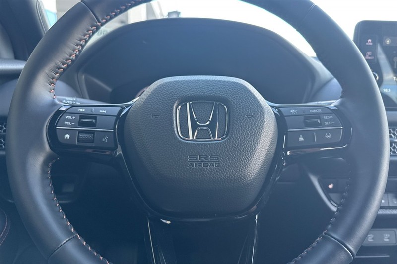 Honda HR-V Vehicle Full-screen Gallery Image 19