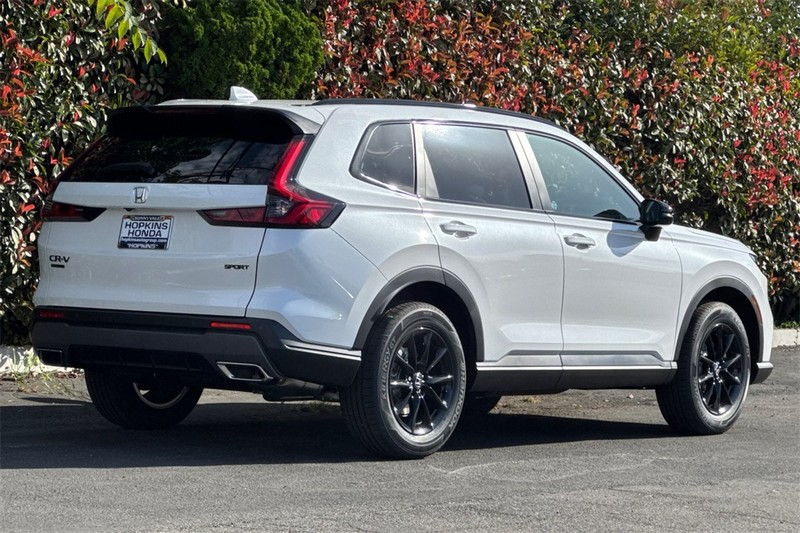 Honda CR-V Hybrid Vehicle Full-screen Gallery Image 04