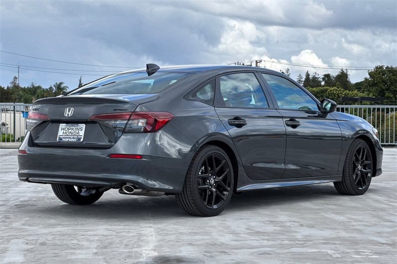 Honda Civic Sedan Vehicle Full-screen Gallery Image 04