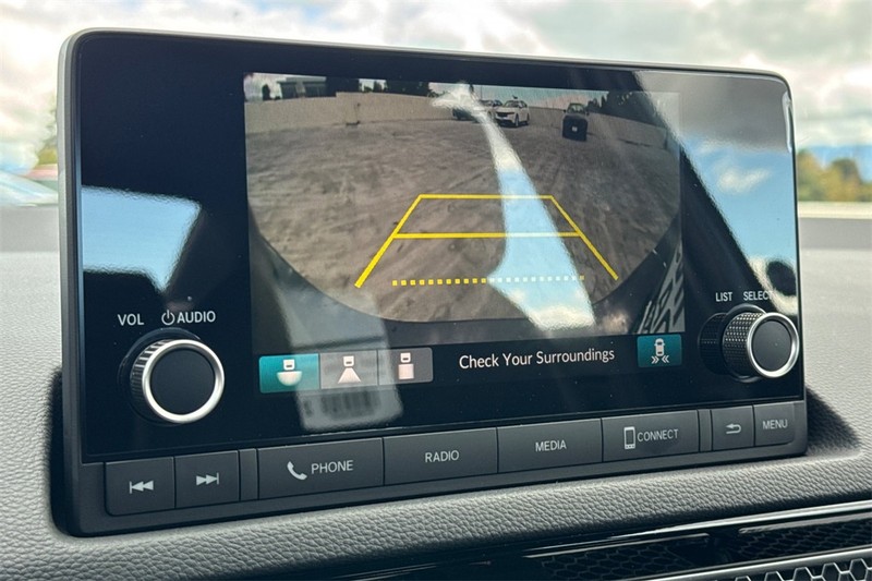 Honda Civic Sedan Vehicle Full-screen Gallery Image 15