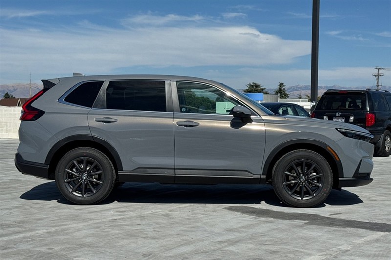 Honda CR-V Vehicle Full-screen Gallery Image 03