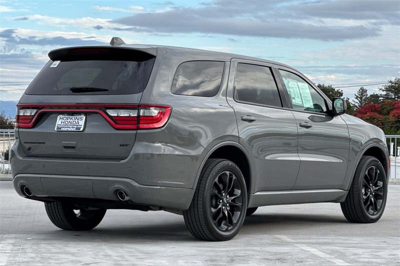 Dodge Durango Vehicle Full-screen Gallery Image 03