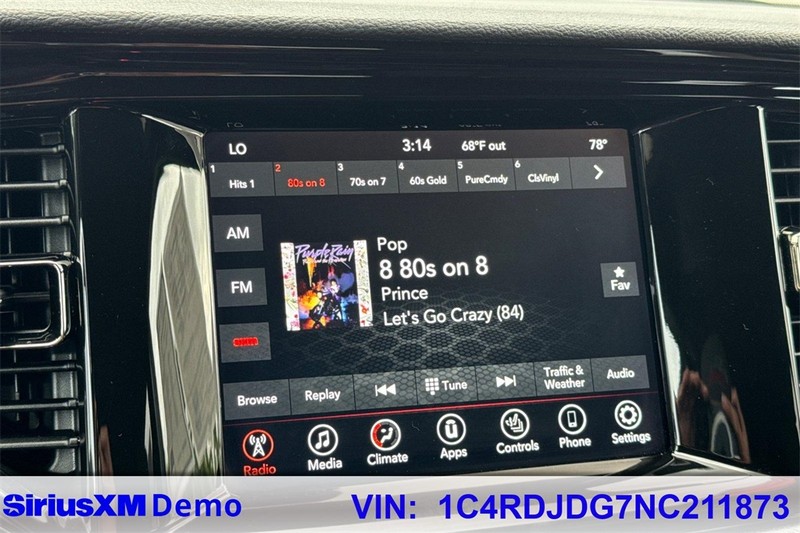 Dodge Durango Vehicle Full-screen Gallery Image 27