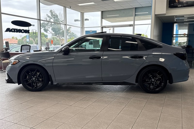 Honda Civic Si Vehicle Full-screen Gallery Image 06