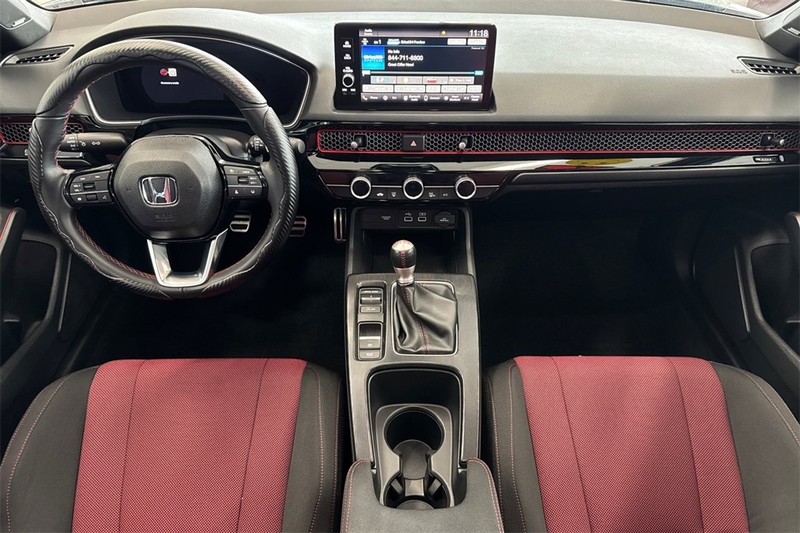 Honda Civic Si Vehicle Full-screen Gallery Image 12