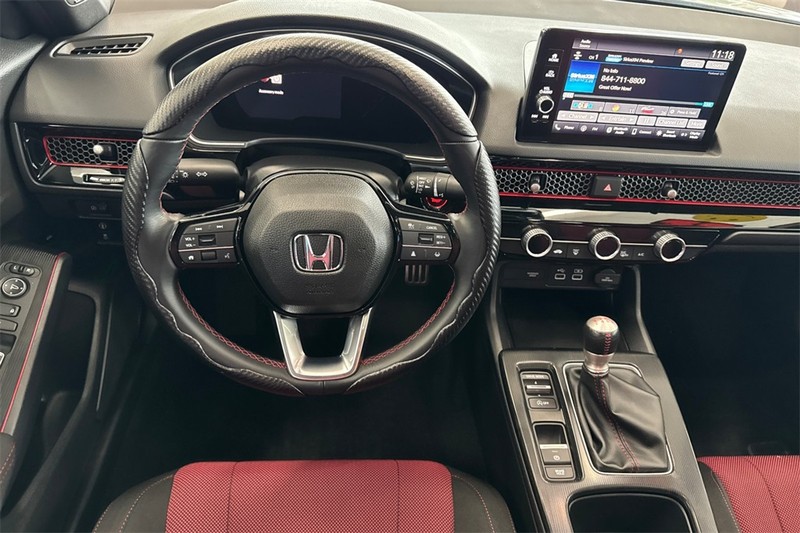 Honda Civic Si Vehicle Full-screen Gallery Image 13