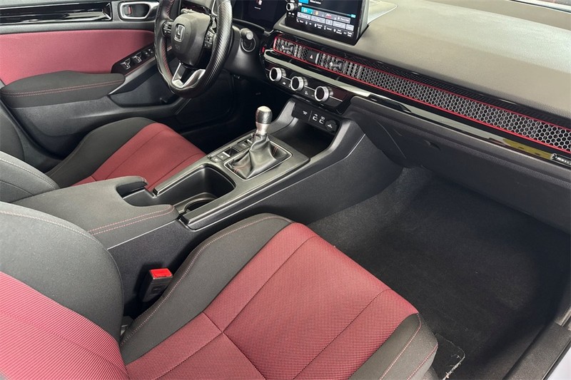 Honda Civic Si Vehicle Full-screen Gallery Image 14