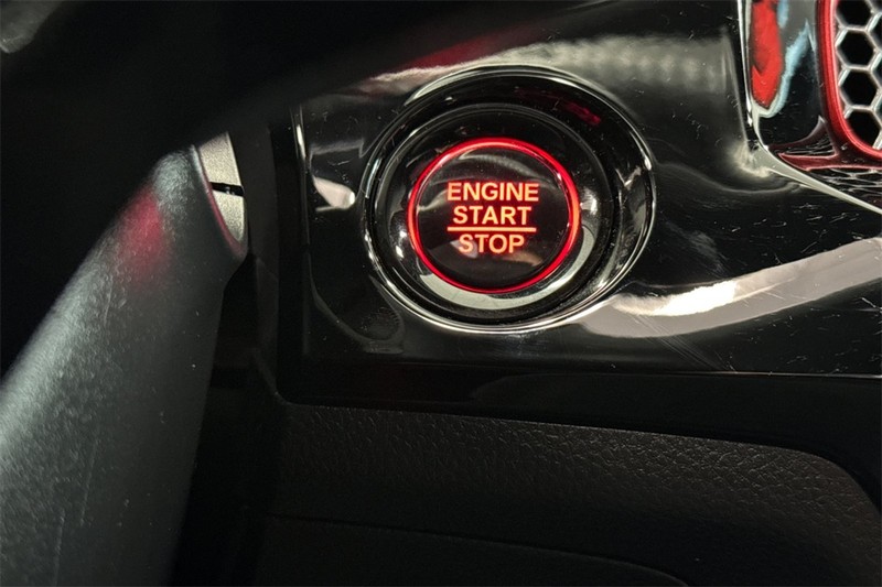 Honda Civic Si Vehicle Full-screen Gallery Image 20