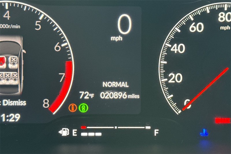 Honda Civic Si Vehicle Full-screen Gallery Image 23