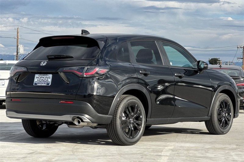 Honda HR-V Vehicle Full-screen Gallery Image 04