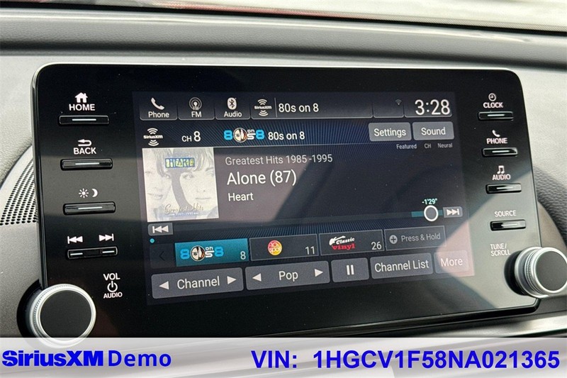 Honda Accord Sedan Vehicle Full-screen Gallery Image 26