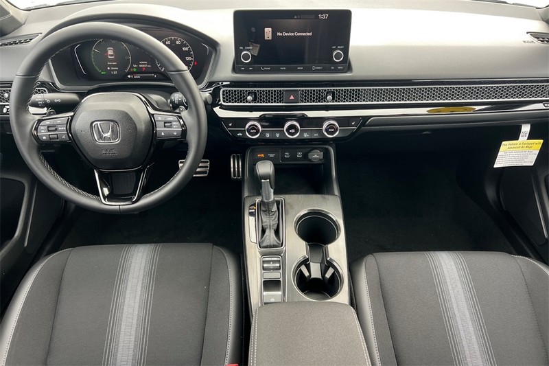 Honda Civic Sedan Hybrid Vehicle Full-screen Gallery Image 12