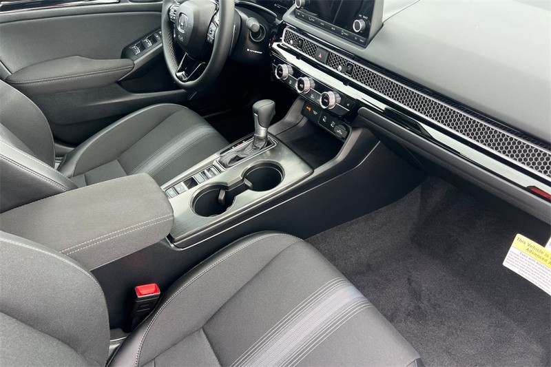 Honda Civic Sedan Hybrid Vehicle Full-screen Gallery Image 14