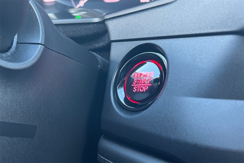 Honda Accord Sedan Vehicle Full-screen Gallery Image 20