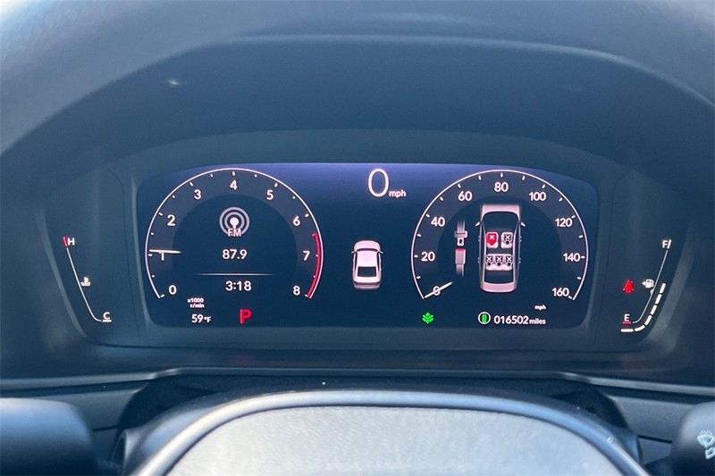 Honda Accord Sedan Vehicle Full-screen Gallery Image 22