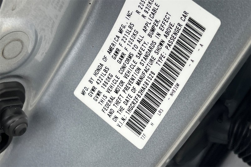 Honda Accord Sedan Vehicle Full-screen Gallery Image 26