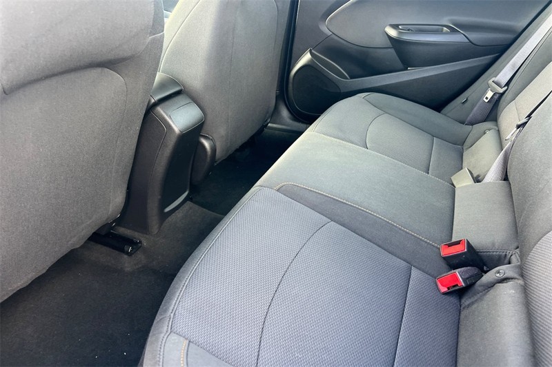 Chevrolet Cruze Vehicle Full-screen Gallery Image 11