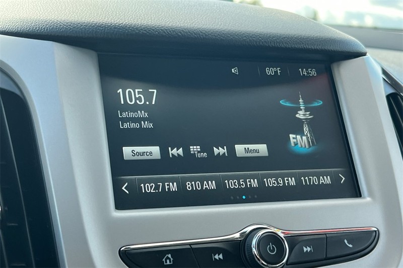 Chevrolet Cruze Vehicle Full-screen Gallery Image 16