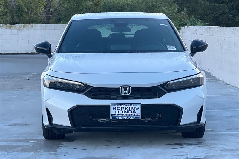 Honda Civic Hatchback Vehicle Full-screen Gallery Image 02