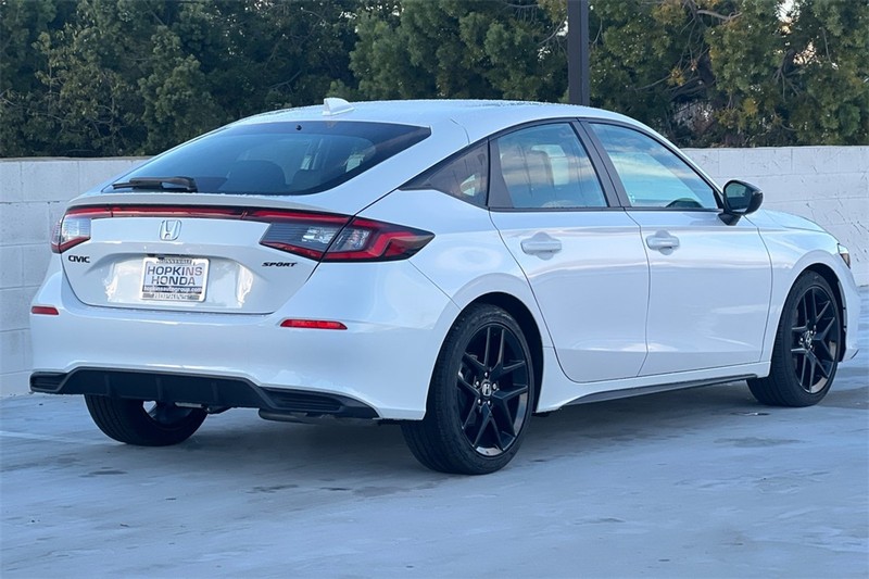 Honda Civic Hatchback Vehicle Full-screen Gallery Image 04