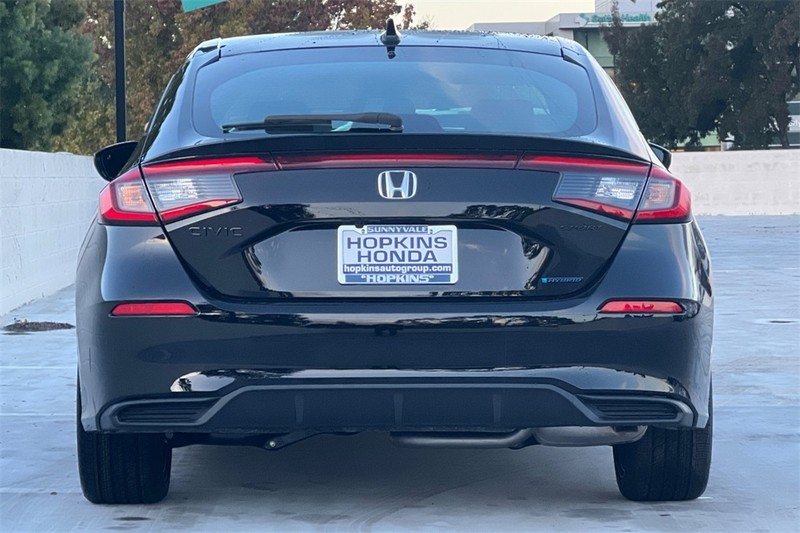Honda Civic Hatchback Hybrid Vehicle Full-screen Gallery Image 05