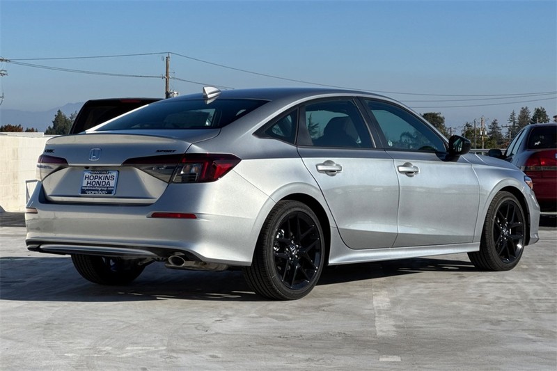 Honda Civic Sedan Vehicle Full-screen Gallery Image 02