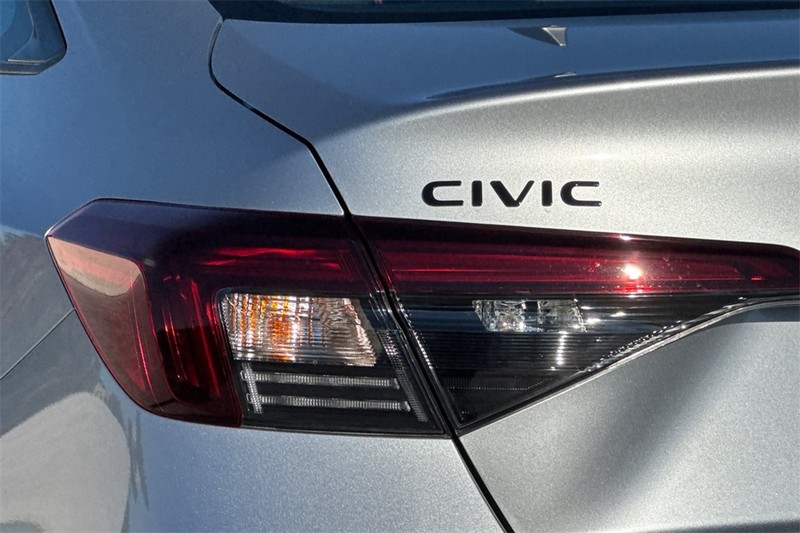 Honda Civic Sedan Vehicle Full-screen Gallery Image 04