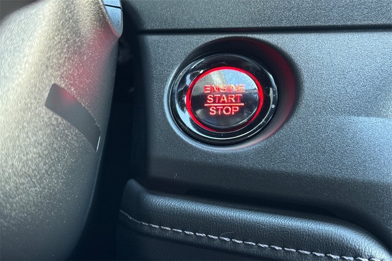 Honda Accord Sedan Vehicle Full-screen Gallery Image 20