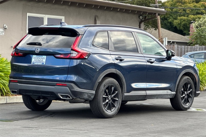 Honda CR-V Hybrid Vehicle Full-screen Gallery Image 04