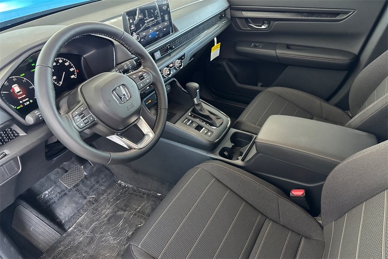 Honda CR-V Hybrid Vehicle Full-screen Gallery Image 07