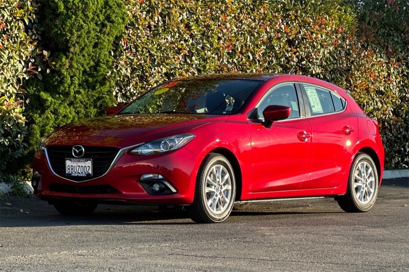 Mazda Mazda3 Hatchback Vehicle Full-screen Gallery Image 07