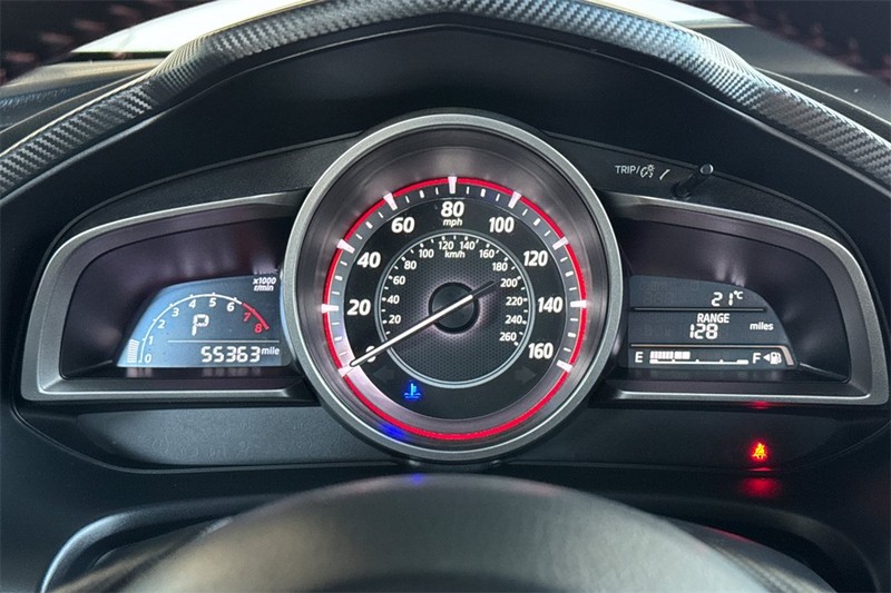 Mazda Mazda3 Hatchback Vehicle Full-screen Gallery Image 23