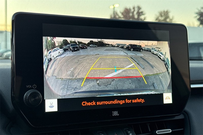 Toyota RAV4 Prime Vehicle Full-screen Gallery Image 17