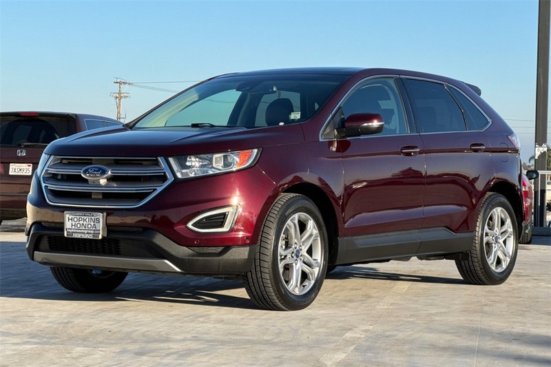 Ford Edge Vehicle Full-screen Gallery Image 07